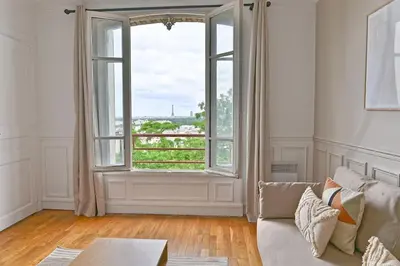 Coin salon dans l'établissement Appartement Vue panoramique sur la capitale