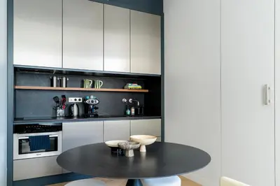 Cuisine ou kitchenette dans l'établissement Stylish Flat Close to Louvre & Palais-Royal