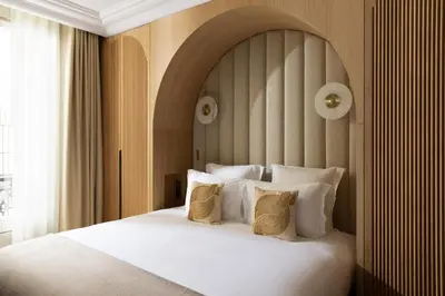 Un ou plusieurs lits dans un hébergement de l'établissement HIGHSTAY - Luxury Serviced Apartments - Bourse