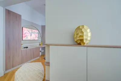 Télévision ou salle de divertissement dans l'établissement Luxurious Apartment - Champs Elysées - With AC