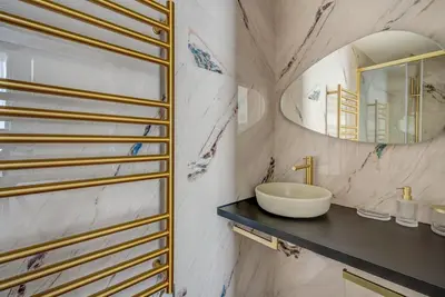 Salle de bains dans l'établissement Elegant family apartment - REX - With AC