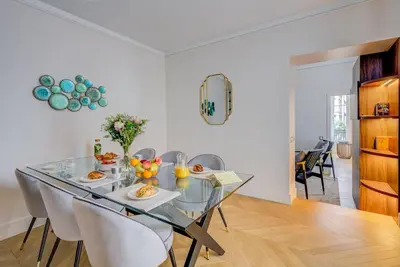 Coin salon dans l'établissement Elegant family apartment - REX - With AC
