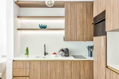 Cuisine ou kitchenette dans l'établissement Magnificent Family Flat - Le Marais - with AC
