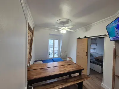 Télévision ou salle de divertissement dans l'établissement Appartement 3 pièces Gare de Lyon Bercy Arena 75012 Paris