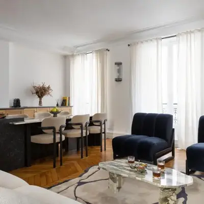 Champs Élysées Montaigne Luxury 2 bedroom