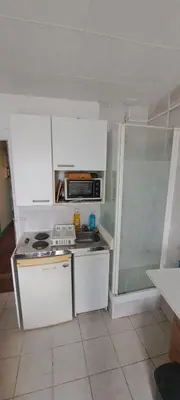 Cuisine ou kitchenette dans l'établissement Studio Arc de Triomphe Champs Elysées