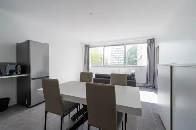 Cuisine ou kitchenette dans l'établissement Appartement 2 Chambres - Porte de Choisy