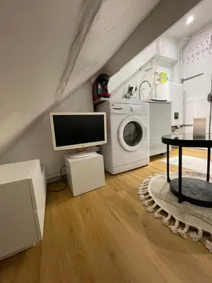 Télévision ou salle de divertissement dans l'établissement Super logement à Paris !