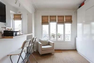 Cuisine ou kitchenette dans l'établissement High standing Studio Paris 17