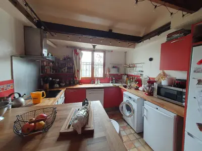 Cuisine ou kitchenette dans l'établissement Appartement 5 chambres au dernier étage