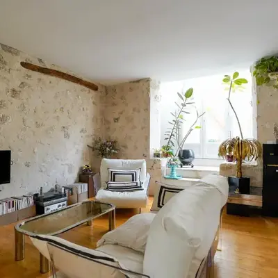 Chic Apartment with Private Terrace