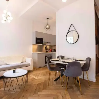 DUPLEX AU COEUR DU 16 Eme