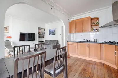 Cuisine ou kitchenette dans l'établissement Appartement Lucent - Welkeys