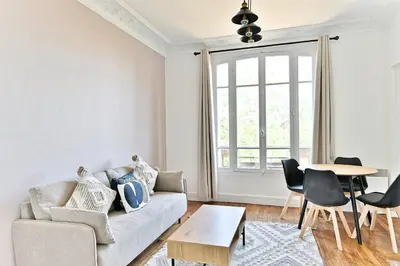Coin salon dans l'établissement Appartement Spacieux et paisible Magnifique Vue