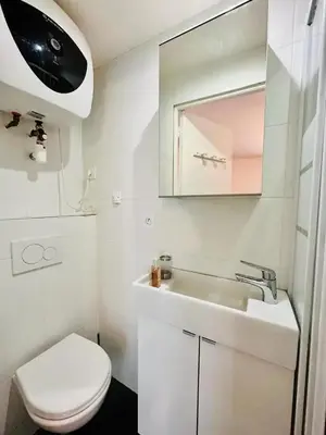 Salle de bains dans l'établissement Au centre de paris Saint-michel et St germain despres