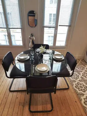 Plan de l'établissement Appartement de charme dans les Batignolles
