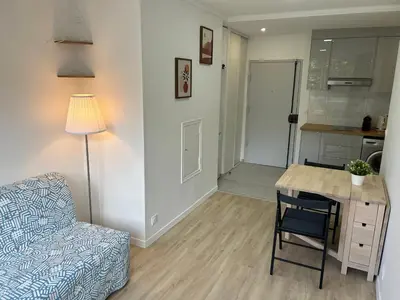 Cuisine ou kitchenette dans l'établissement Charmant Appartement au Cœur du 13ème Arrondissement de Paris