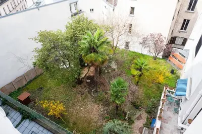 Jardin de l'établissement Dauphine Saint Germain 6th arr 2bedrooms