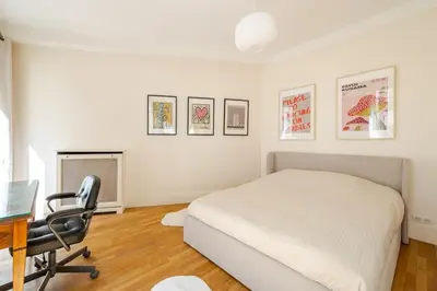Coin salon dans l'établissement Appartement 3 pièces calme - Bourse, Paris centre