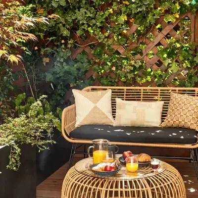 Stylish 2BR & 2BA with private terrace