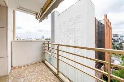 Balcon ou terrasse dans l'établissement Bail mobilité I La Defense et Paris en 15min