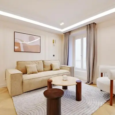 Pick A Flat's Apartments with Services in Opéra