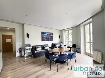 Coin salon dans l'établissement Urban Flat 60 - Sublime Parisian Flat in Paris