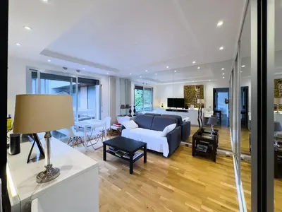 Un ou plusieurs lits dans un hébergement de l'établissement PenBed -1BR - Proche Champs Elysées