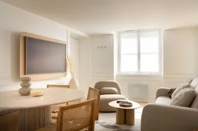 Plan de l'établissement Chic apartment with AC - 3BR-6P - Palais Garnier