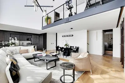 Coin salon dans l'établissement Exceptional apt with AC - 2BD-4P - Parc Monceau