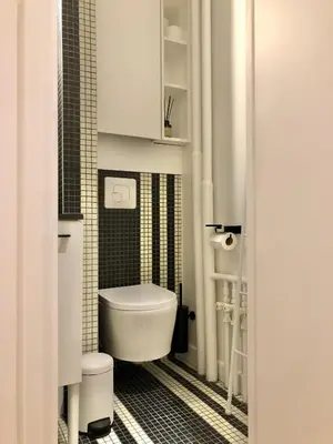 Salle de bains dans l'établissement Studio confort et design Etoile-Neuilly-La Défense