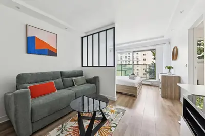 Coin salon dans l'établissement Appartement élégant et design
