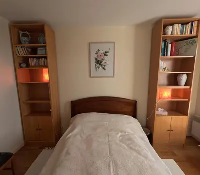 Un ou plusieurs lits dans un hébergement de l'établissement Superbe appartement Paris Courbevoie La Défense