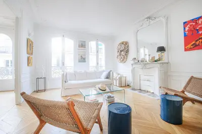 Coin salon dans l'établissement Appartement d'une chambre près de Montmartre