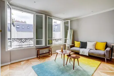 Coin salon dans l'établissement SaintGermain Sojourn - Charming 2 bedroom in the Rive Gauche