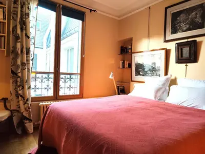 Un ou plusieurs lits dans un hébergement de l'établissement Paris 16 Apartment in Quiet Residential District