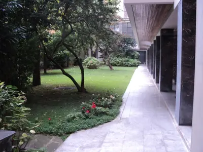 Jardin de l'établissement Studette meublée, Ranelagh Paris 16e
