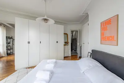 Un ou plusieurs lits dans un hébergement de l'établissement Faidherbe-Superbe duplex proche Bastille