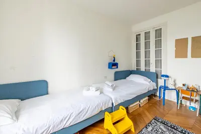 Un ou plusieurs lits dans un hébergement de l'établissement Faidherbe-Superbe duplex proche Bastille