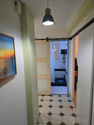 Cuisine ou kitchenette dans l'établissement Confortable près des transports
