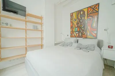 Un ou plusieurs lits dans un hébergement de l'établissement 2 BR with the Best Location of Paris in 2nd Arr