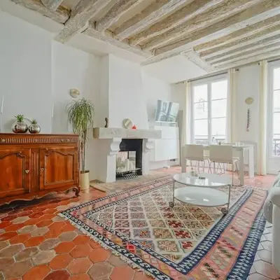 2 BR with the Best Location of Paris in 2nd Arr