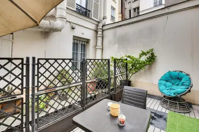 Balcon ou terrasse dans l'établissement Chic studio with terrace in Paris