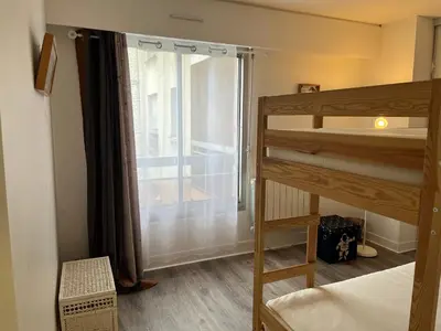 Un ou plusieurs lits dans un hébergement de l'établissement Proche de la Campagne à Paris