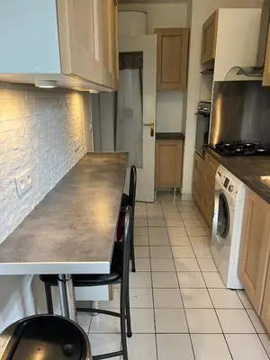 Cuisine ou kitchenette dans l'établissement Proche de la Campagne à Paris