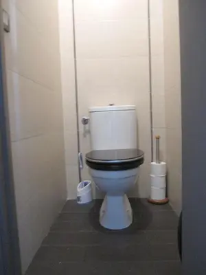 Salle de bains dans l'établissement Victor Hugo Carrefour Pompe 16e proche Etoile et Tour Eiffel