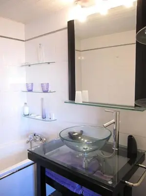 Cuisine ou kitchenette dans l'établissement Victor Hugo Carrefour Pompe 16e proche Etoile et Tour Eiffel
