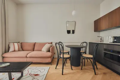 Cuisine ou kitchenette dans l'établissement Nestay Sentier