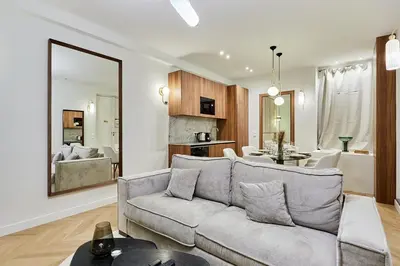 Cuisine ou kitchenette dans l'établissement Superb Apartment Center of Paris by Studio Prestige