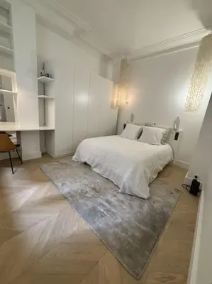 Un ou plusieurs lits dans un hébergement de l'établissement Modern apt Canal st Martin